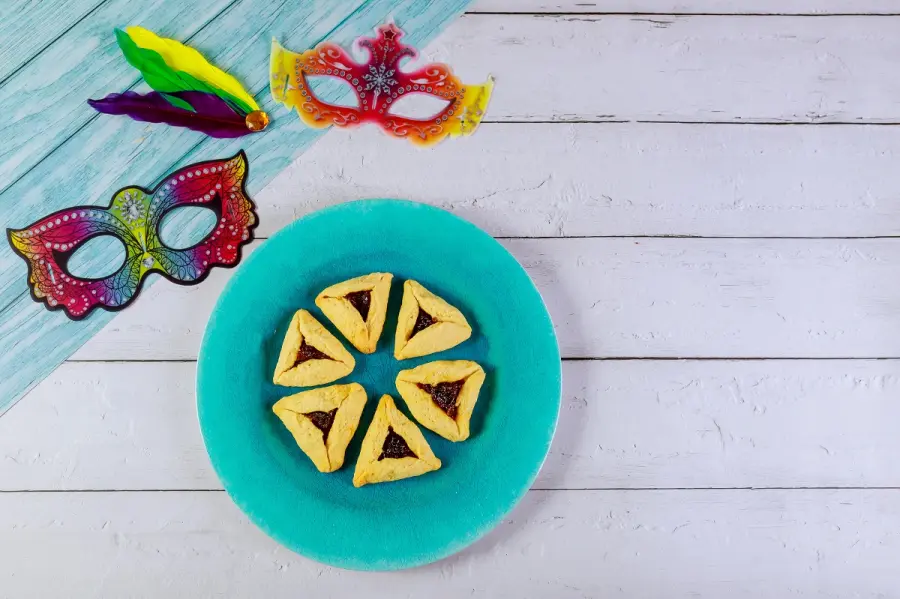 Biscotti di carnevale: come realizzare allegre mascherine decorate